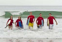 International Students at Keebra Park enjoy surfing